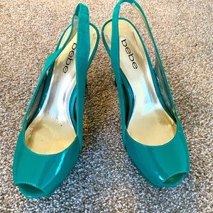 BEBE Teal Blue pumps size 6